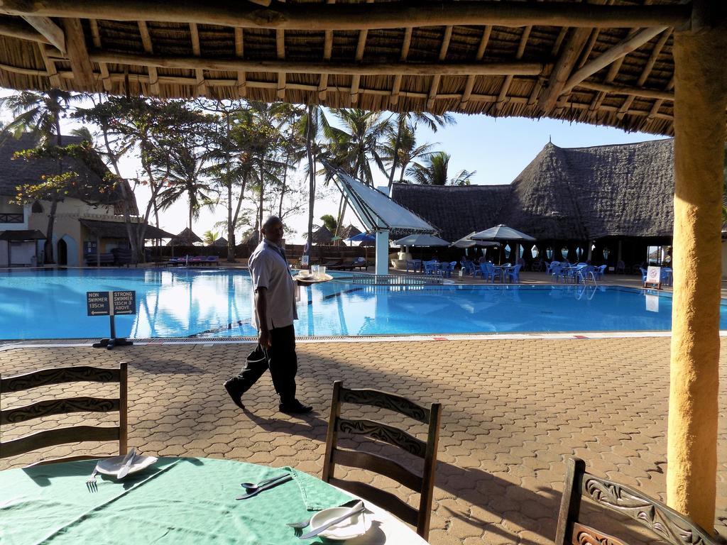 Turtle Bay Beach Club Watamu Buitenkant foto